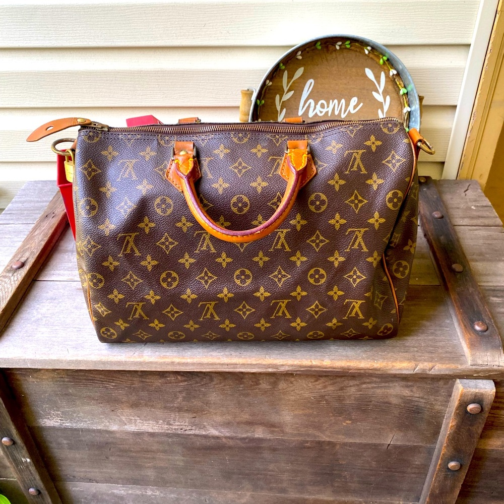 Custom Made Louis Vuitton Speedy 35 Bandouliere